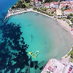 Family Friendly With A Swimming Pool - 14203 Σπλιτ