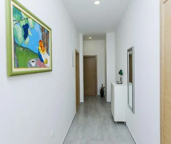 Apartamento Family Friendly With A Swimming Pool - 14203