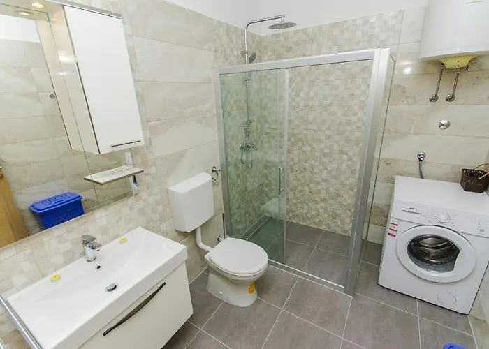 Apartman Family Friendly With A Swimming Pool - 14203 Split