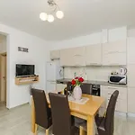 Family Friendly With A Swimming Pool - 14203 Appartement *