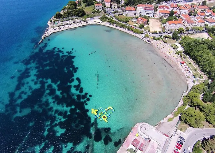 Family Friendly With A Swimming Pool - 14203 Split